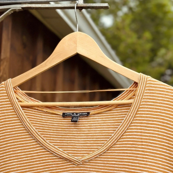 Linen mix Cable &  Gauge Striped V-neck Tee - mustard/white - 1X - Picture 4 of 4